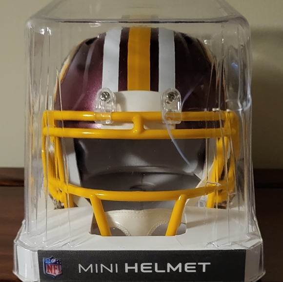 (SOLD) Washington Redskins Speed Riddell NFL Mini Football Helmet - Picture 3 of 5
